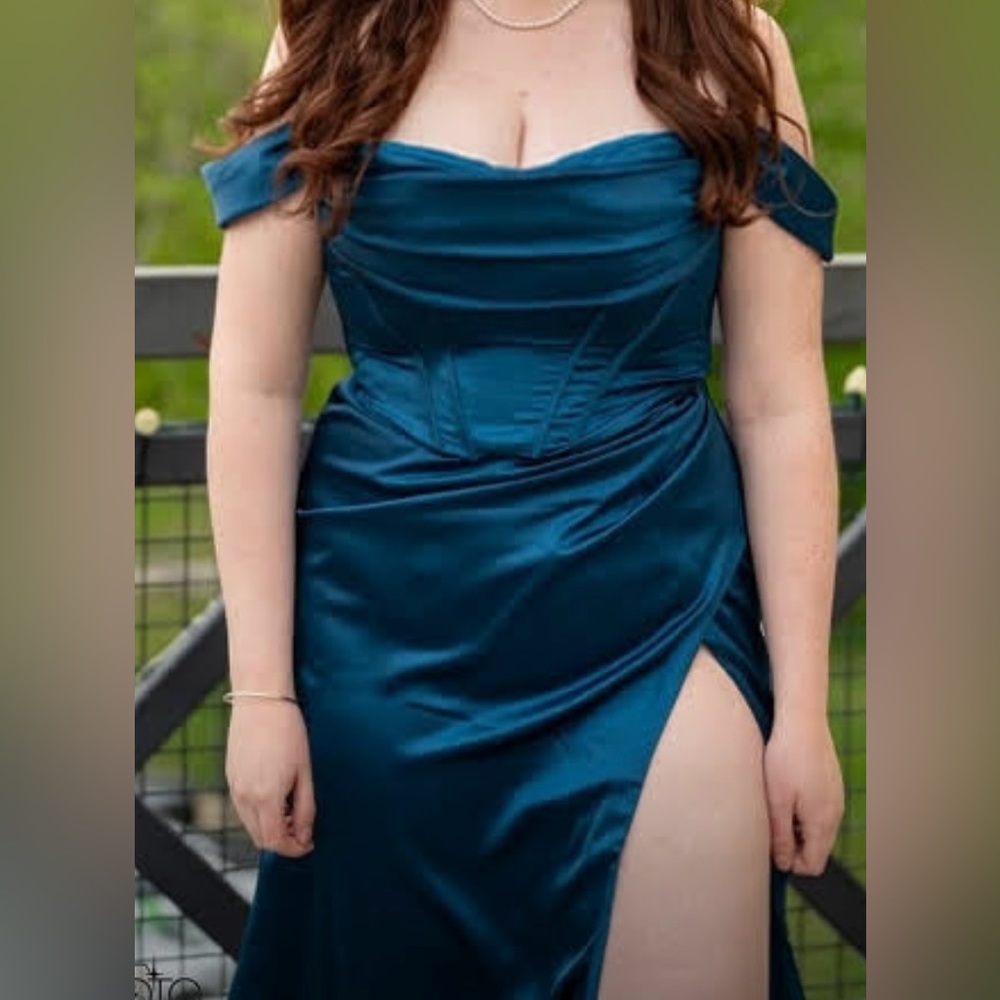Blue Prom Dress Off-the Shoulders
